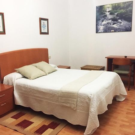 Hostal La Casilla Guitiriz Exteriör bild