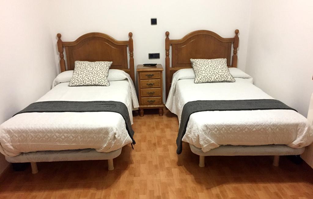 Hostal La Casilla Guitiriz Exteriör bild