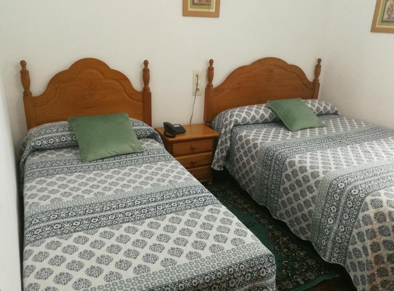 Hostal La Casilla Guitiriz Exteriör bild